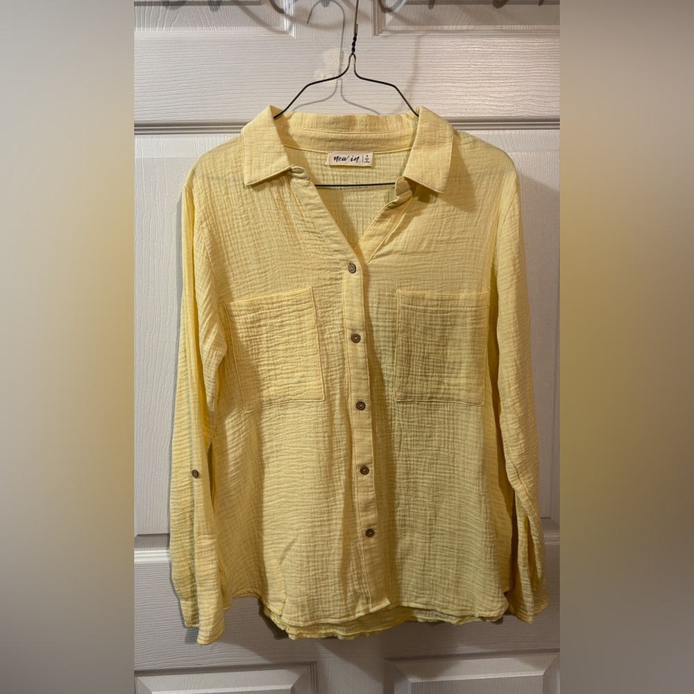 ✨SOLD✨ Yellow Button Down Shirt